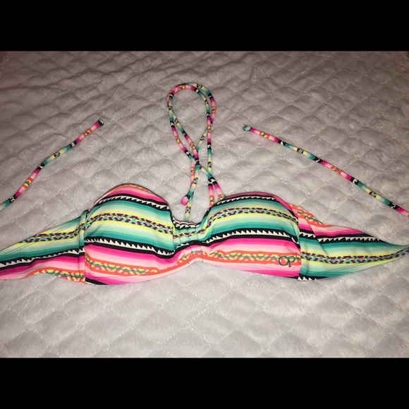 Op Bikini Swimsuit Top Size L (11-13) padded - Picture 2 of 4